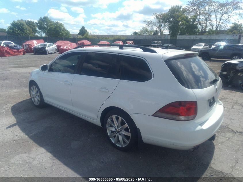 2014 VOLKSWAGEN JETTA SPORTWAGEN TDI W/SUNROOF & NAV - 3VWPL7AJ3EM622647