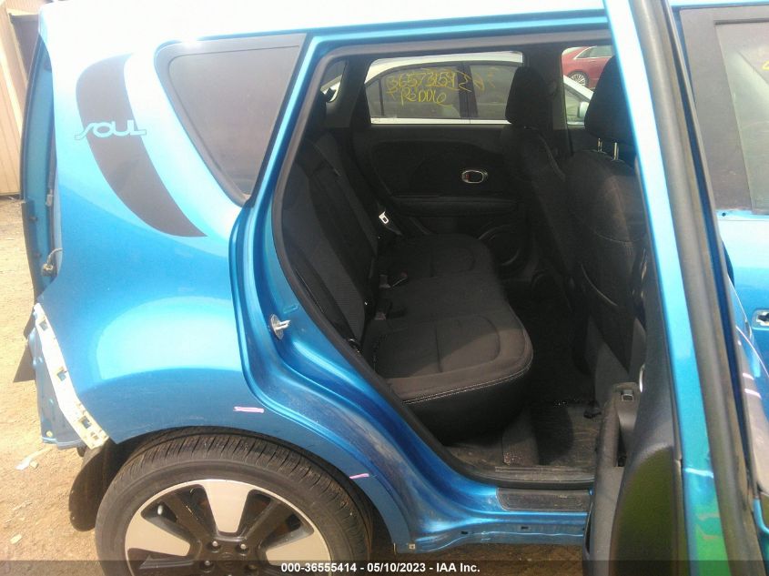 2017 KIA SOUL + - KNDJP3A54H7485385