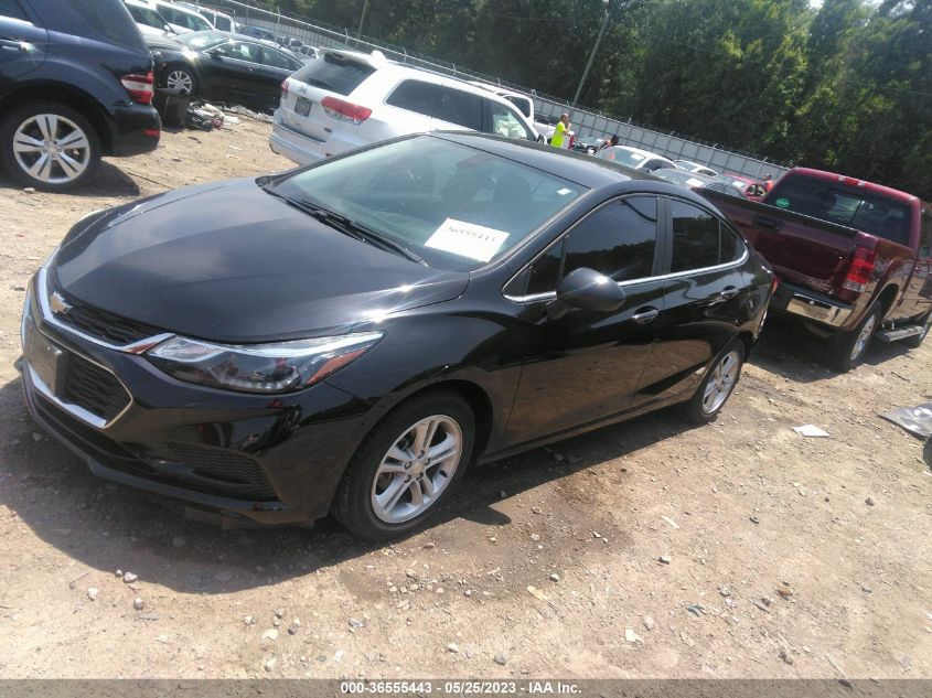 2018 CHEVROLET CRUZE LT - 1G1BE5SM8J7224139