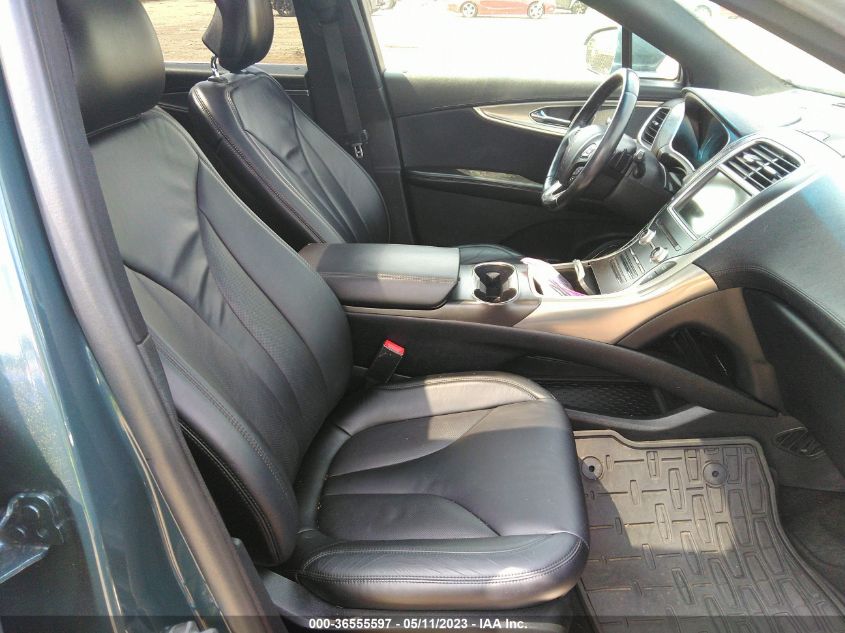 2016 LINCOLN MKX SELECT - 2LMTJ8KPXGBL80797