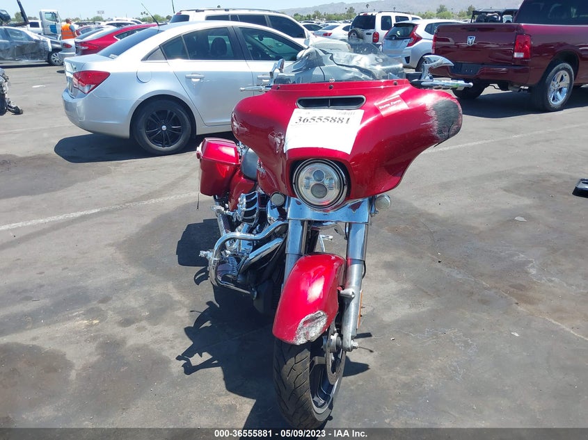 VIN 1HD1KBC18KB601063 2019 HARLEY-DAVIDSON FLHX