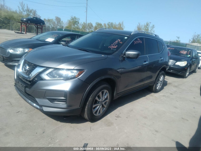 VIN KNMAT2MV6HP520011 2017 NISSAN ROGUE SV