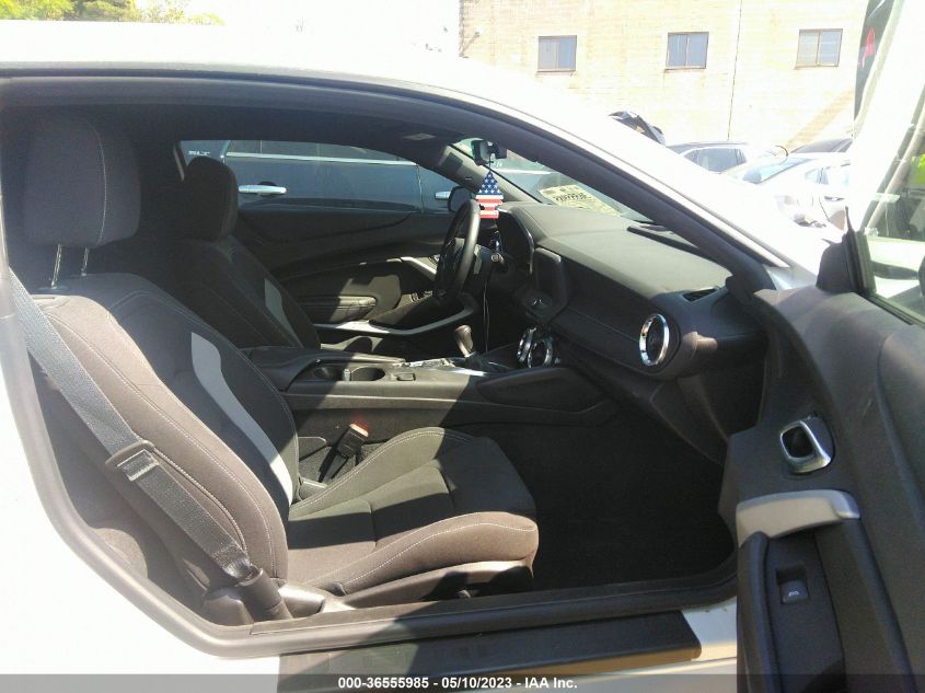 2021 CHEVROLET CAMARO LT1 - 1G1FE1R76M0138979