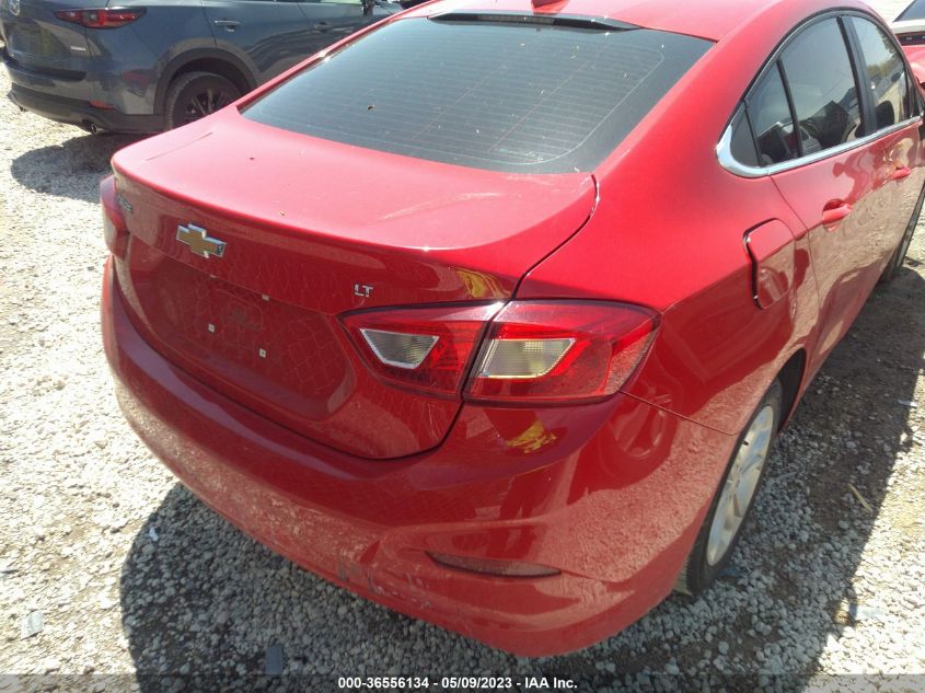 2019 CHEVROLET CRUZE LT - 1G1BE5SM7K7106682