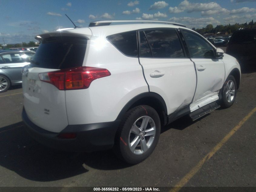 2014 TOYOTA RAV4 XLE - JTMRFREV3ED079985