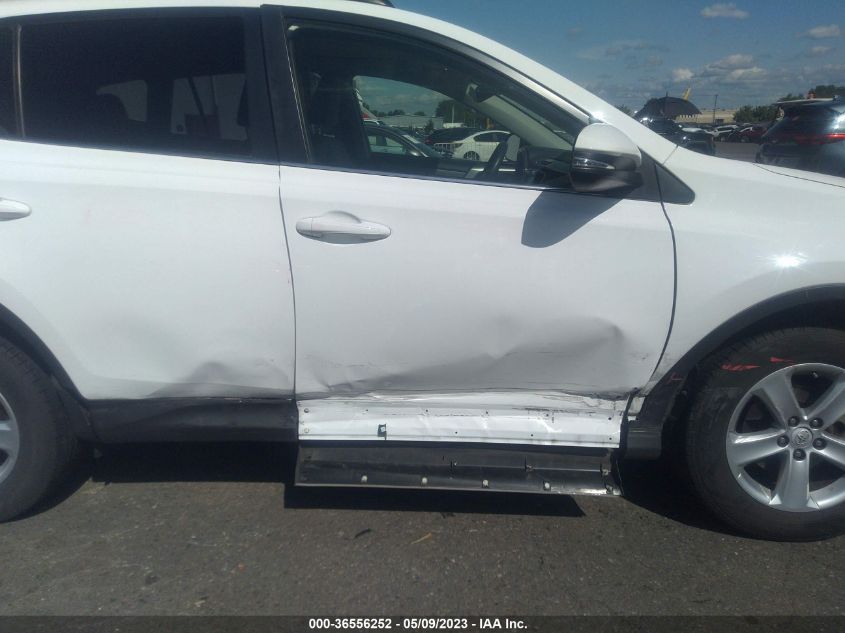 2014 TOYOTA RAV4 XLE - JTMRFREV3ED079985