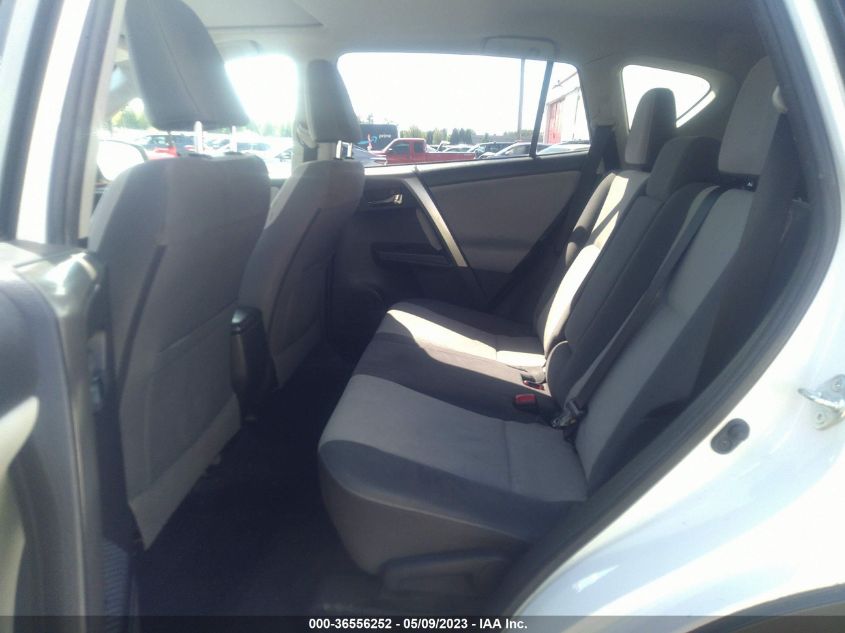 2014 TOYOTA RAV4 XLE - JTMRFREV3ED079985