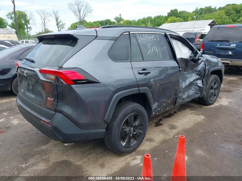 VIN 2T3W1RFV8MC095182 2021 TOYOTA RAV4 XLE