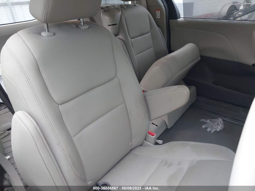 2019 TOYOTA SIENNA XLE - 5TDYZ3DC9KS020861