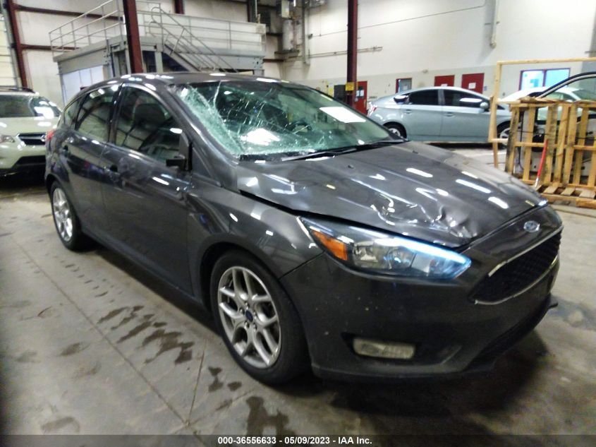 2015 FORD FOCUS SE - 1FADP3K28FL288215