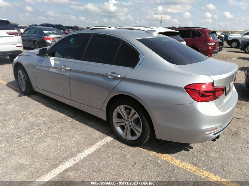 VIN WBA8B9C54JK677225 2018 BMW 3 SERIES 330I