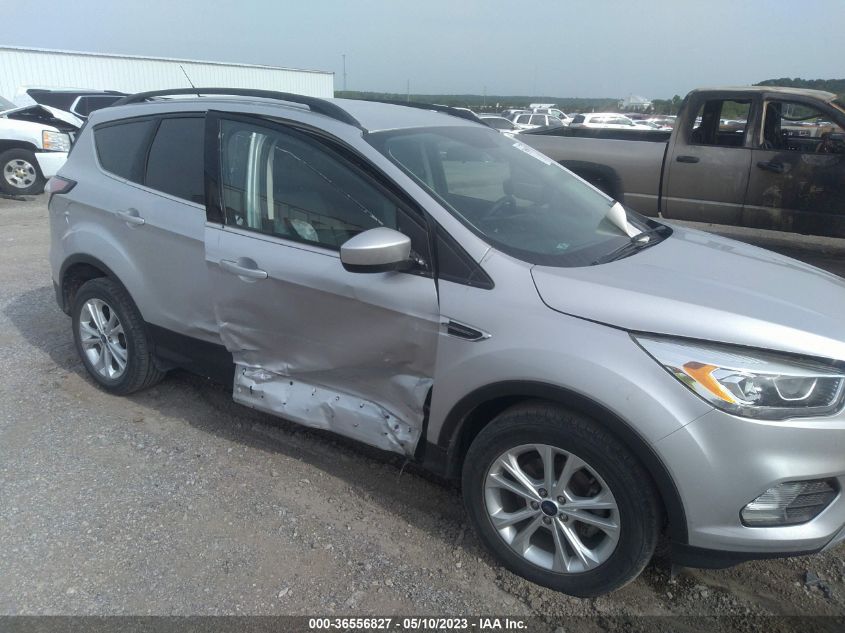 2017 FORD ESCAPE SE - 1FMCU0GDXHUD17942