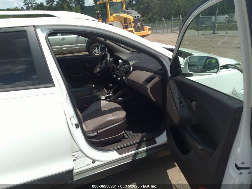 2014 HYUNDAI TUCSON SE - KM8JU3AG2EU819352