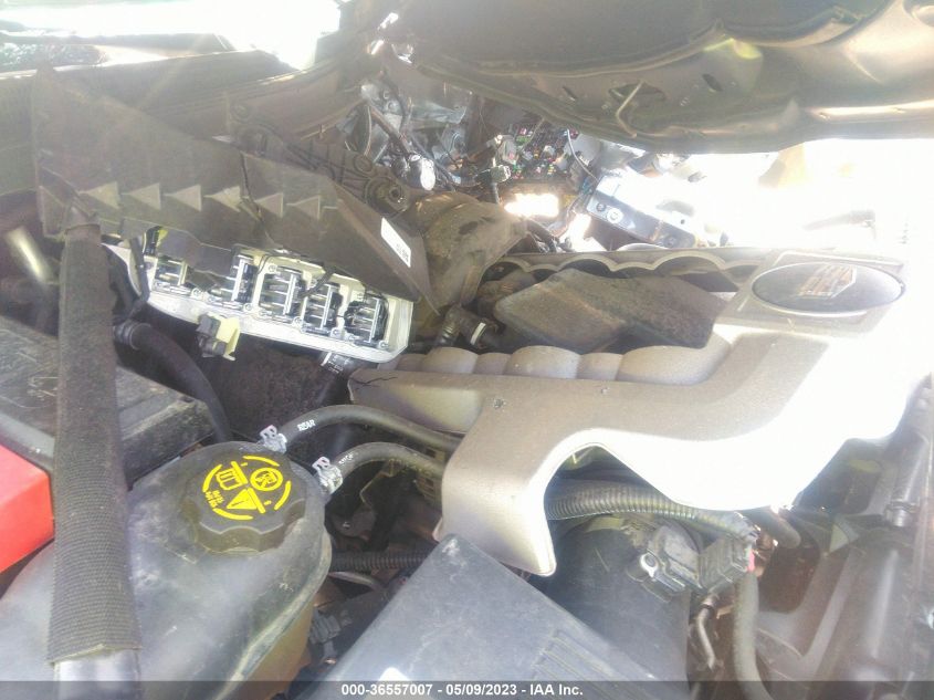 2019 CADILLAC ESCALADE ESV LUXURY - 1GYS3HKJ3KR286228