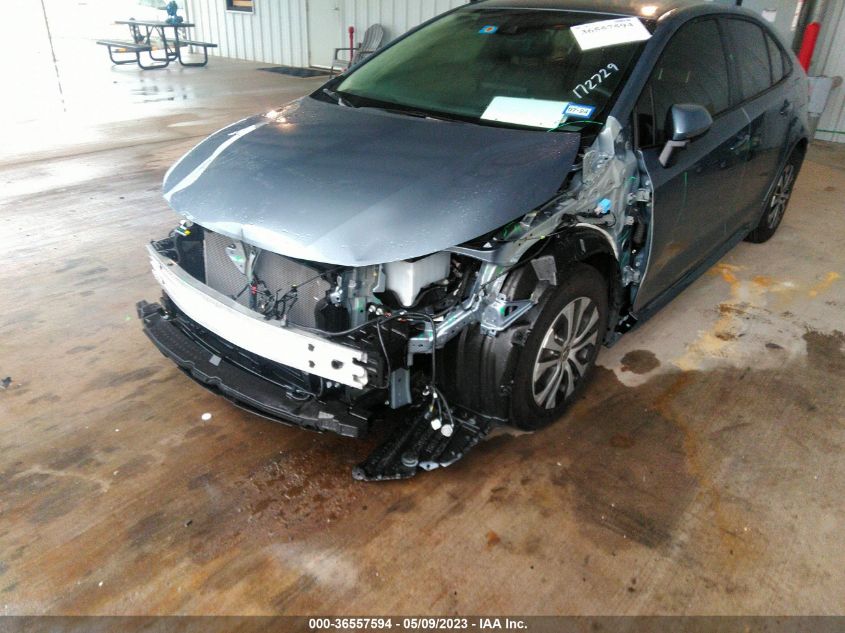 2022 TOYOTA COROLLA HYBRID LE - JTDEAMDE6NJ059622