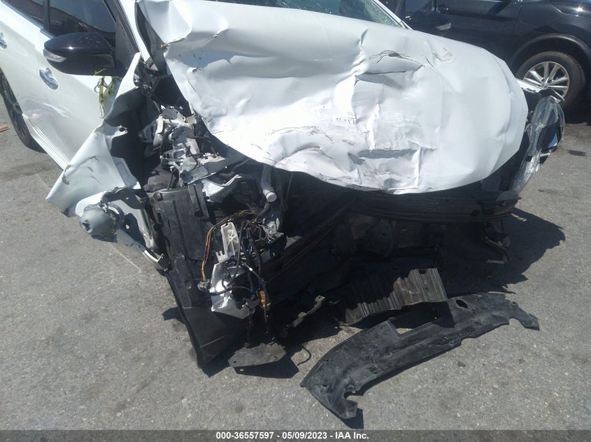 VIN 3N1AB7AP5JY233756 2018 NISSAN SENTRA SR
