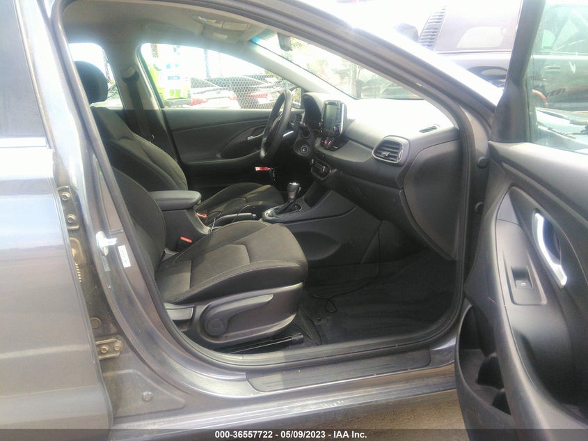 VIN KMHH35LE6KU106815 2019 HYUNDAI ELANTRA GT