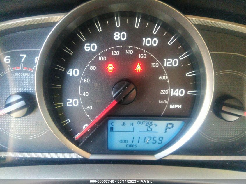 2014 TOYOTA RAV4 LE - JTMBFREV2ED077095