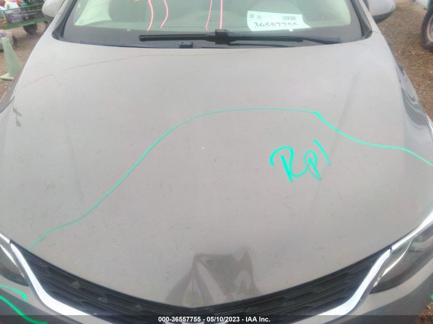 2018 CHEVROLET CRUZE LT - 1G1BE5SM7J7150342
