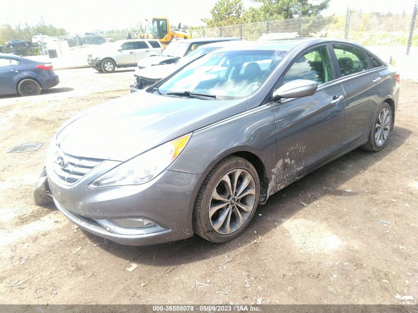 VIN 5NPEC4AB4DH603580 2013 HYUNDAI SONATA no.2