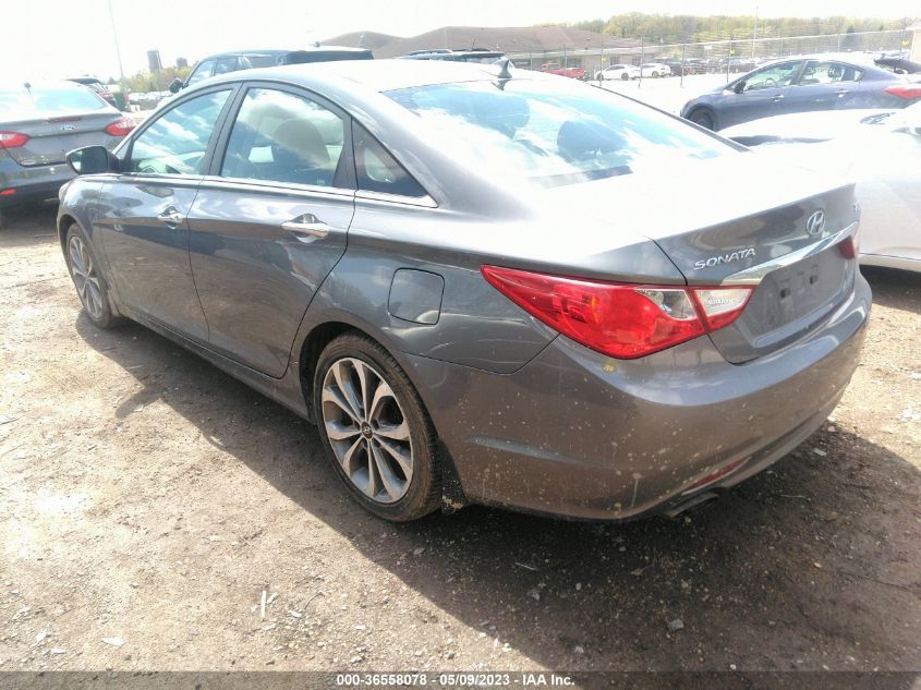 VIN 5NPEC4AB4DH603580 2013 HYUNDAI SONATA no.3