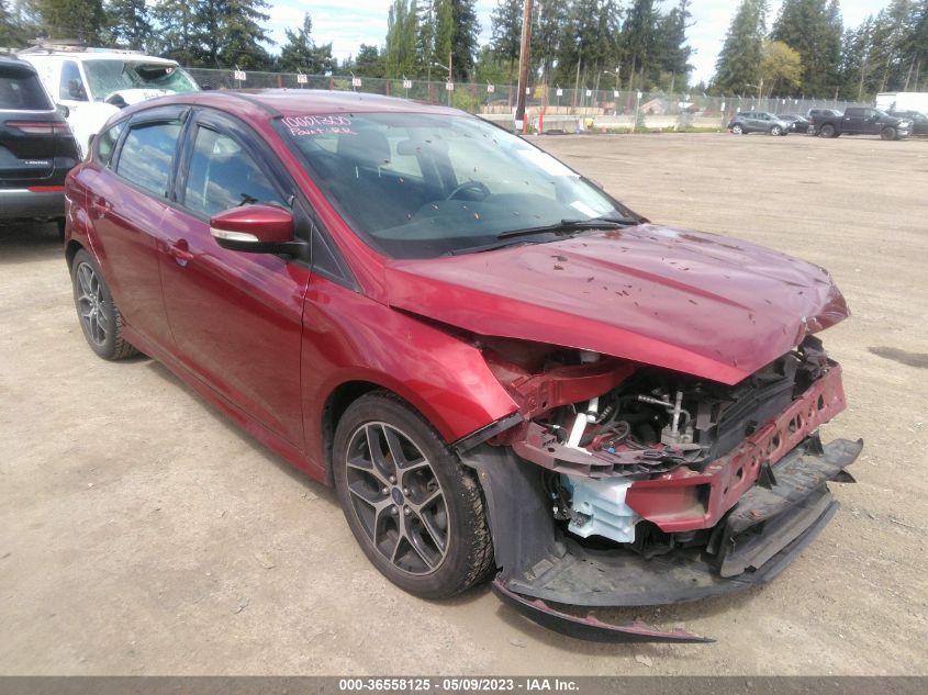 2015 FORD FOCUS SE - 1FADP3K26FL256959