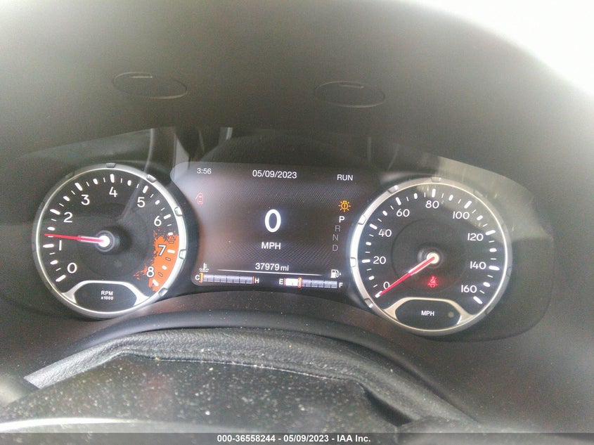 VIN ZACCJBCB1JPH44348 2018 JEEP RENEGADE TRAILHAWK