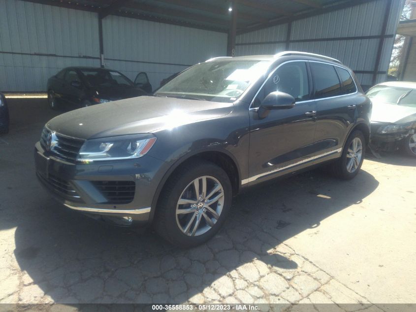 2016 VOLKSWAGEN TOUAREG LUX WVGEF9BP5GD010816
