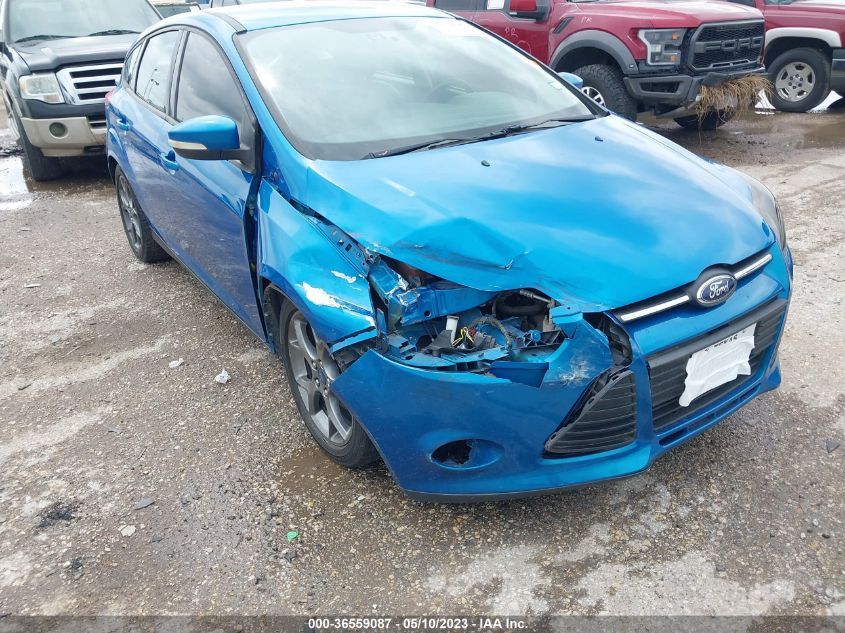 2013 FORD FOCUS SE - 1FADP3K23DL114405