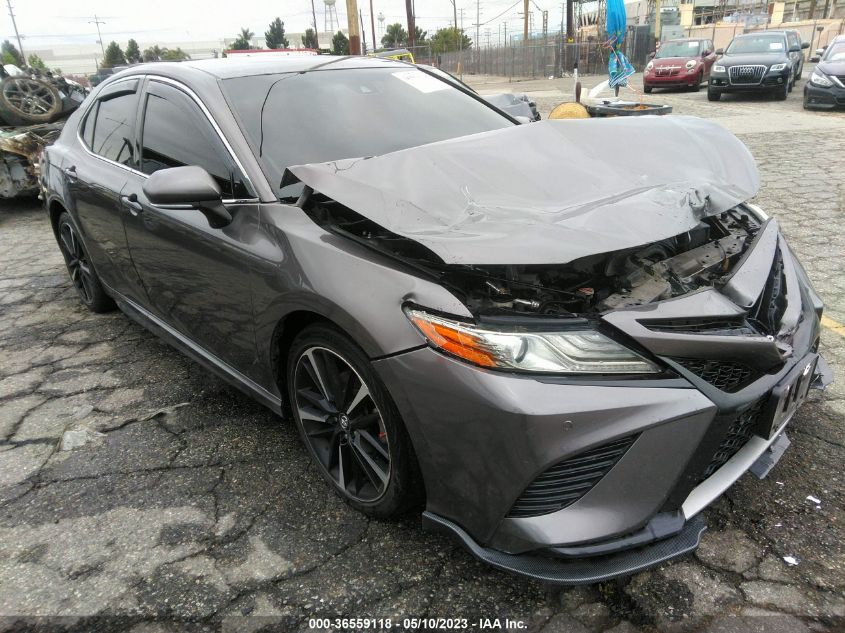 2018 TOYOTA CAMRY XSE - 4T1B61HK9JU140136