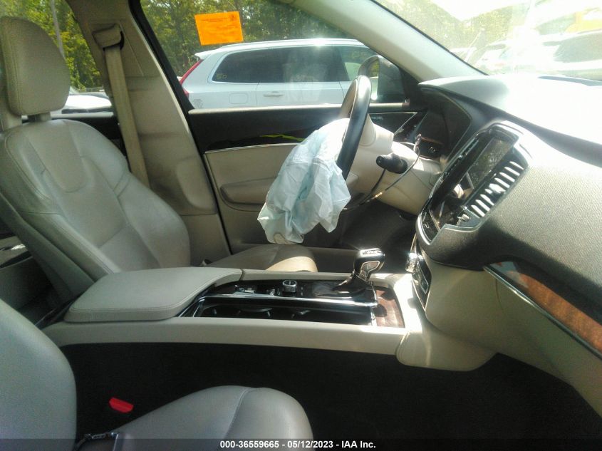 2017 VOLVO XC90 MOMENTUM - YV4A22PK5H1124754