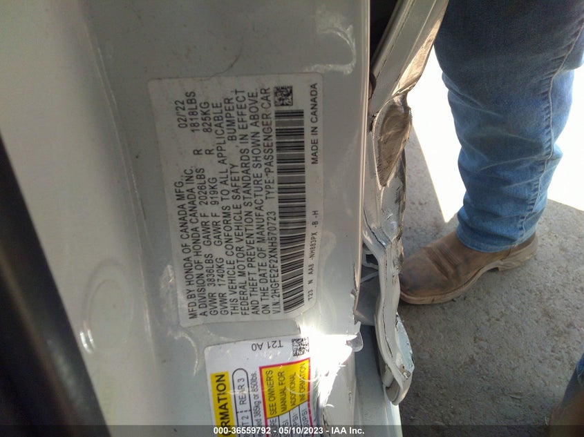 VIN 2HGFE2F2XNH570723 2022 HONDA CIVIC SEDAN LX