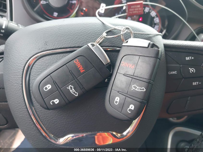 2020 DODGE CHALLENGER SXT - 2C3CDZAG0LH151152