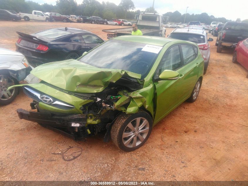 2013 HYUNDAI ACCENT SE - KMHCU5AE1DU073395