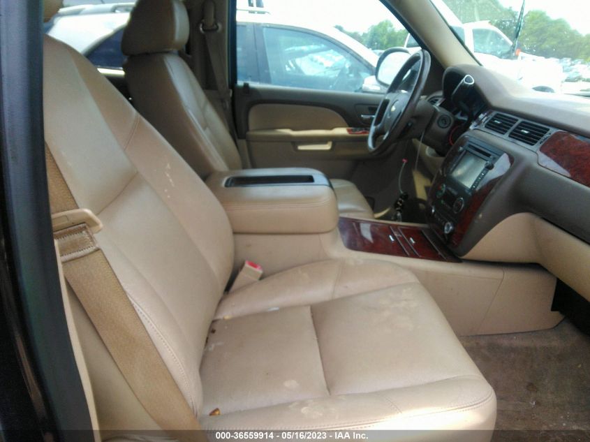 2013 CHEVROLET TAHOE LTZ - 1GNSCCE08DR106957