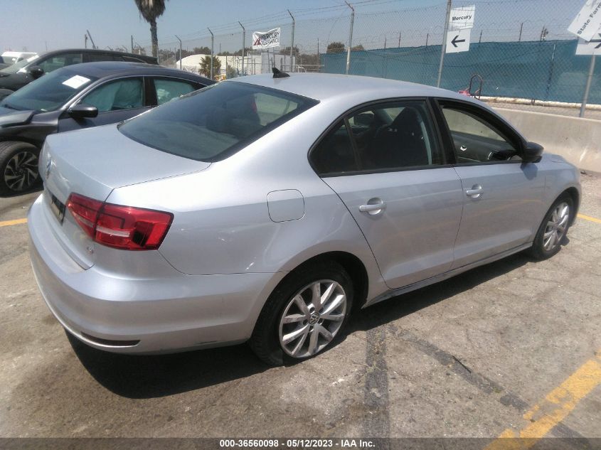 2015 VOLKSWAGEN JETTA SEDAN 1.8T SE - 3VWD17AJ3FM211081