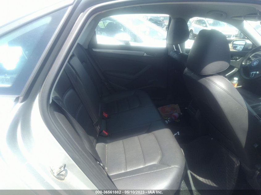 2014 VOLKSWAGEN PASSAT WOLFSBURG ED - 1VWAP7A35EC005411