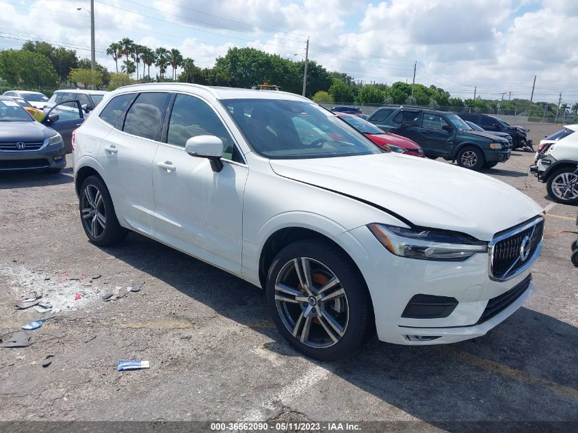 YV4102DK2M1835803 VOLVO XC60 MOMENTUM 2021