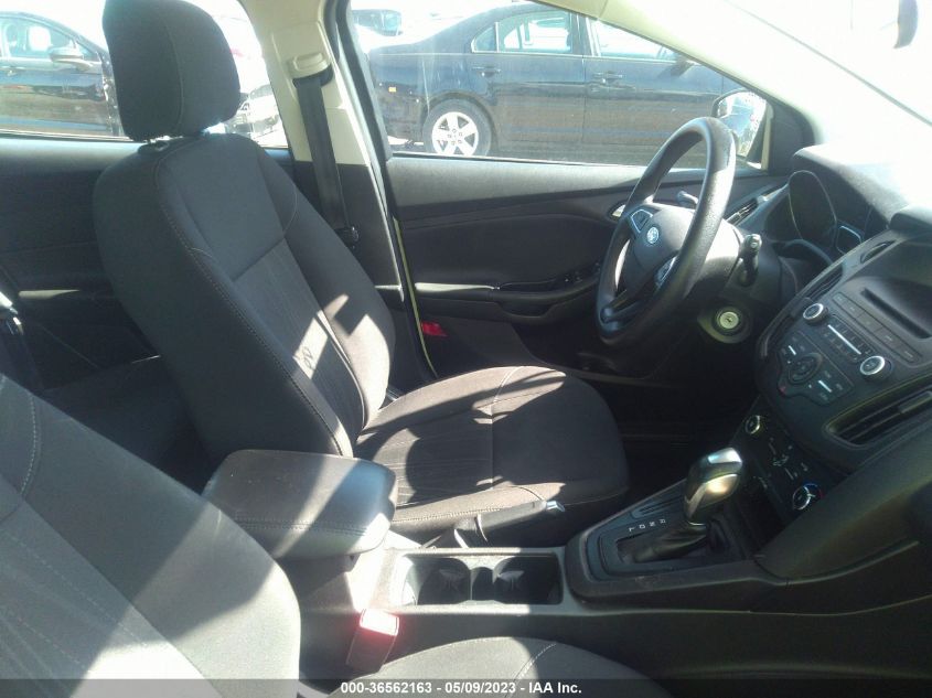 2016 FORD FOCUS SE - 1FADP3K28GL374738