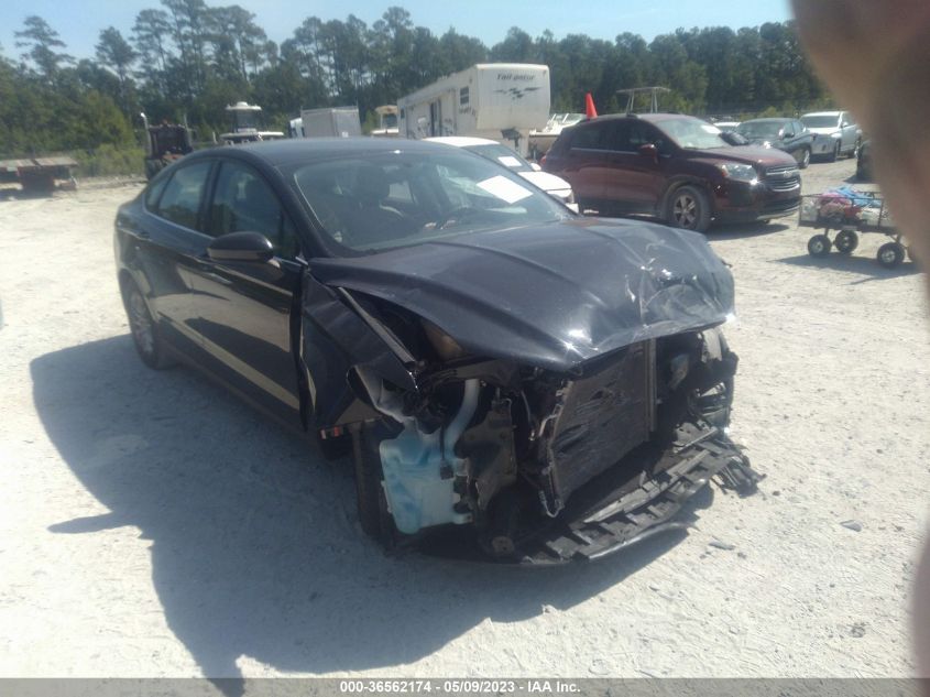 2015 FORD FUSION S - 3FA6P0G75FR119430