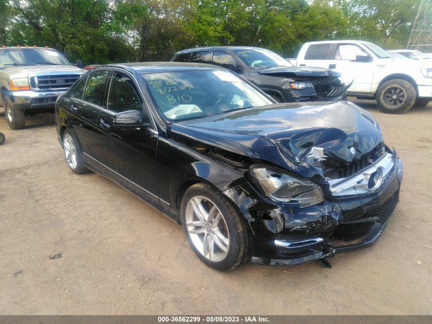 2013 MERCEDES-BENZ C-CLASS C 300 - WDDGF8AB0DA812237