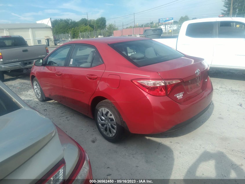 VIN 2T1BURHE1JC047966 2018 TOYOTA COROLLA LE