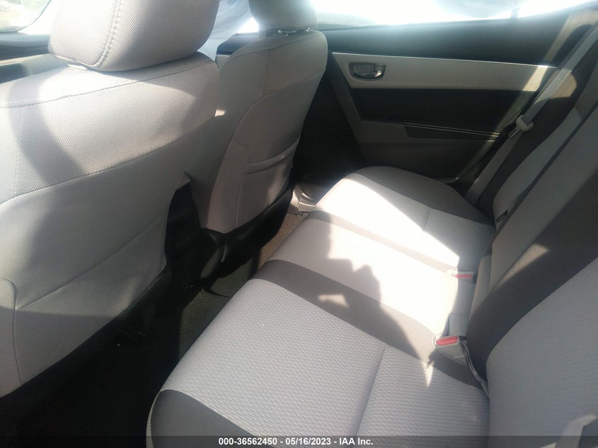 VIN 2T1BURHE1JC047966 2018 TOYOTA COROLLA LE