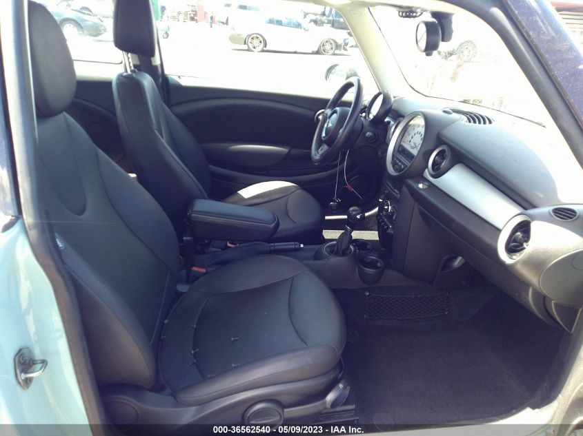 2013 MINI COOPER HARDTOP - WMWSU3C54DT687202