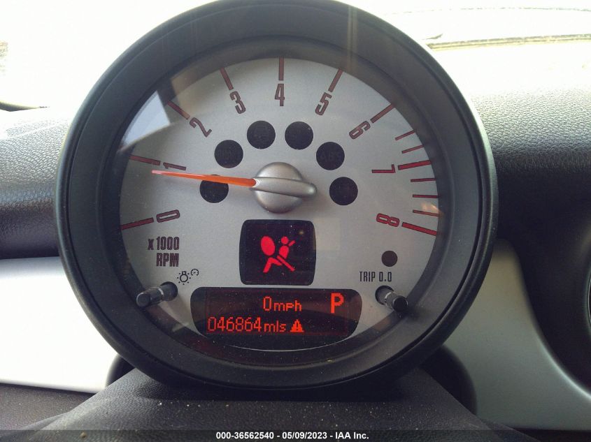 2013 MINI COOPER HARDTOP - WMWSU3C54DT687202