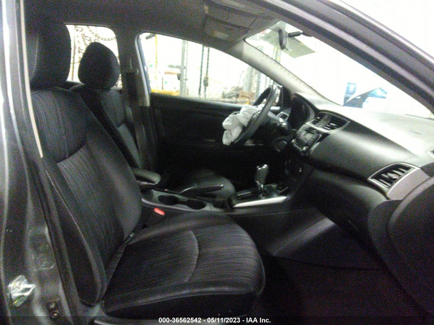 VIN 3N1AB7APXHY318232 2017 NISSAN SENTRA SV