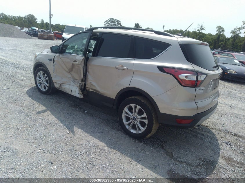 VIN 1FMCU0GD3JUC88984 2018 FORD ESCAPE SE