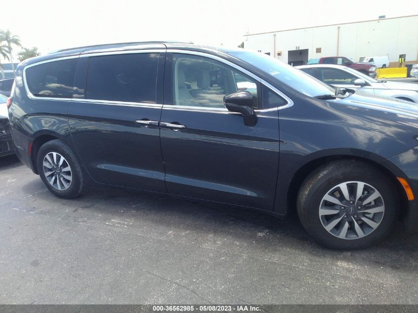 2021 CHRYSLER PACIFICA HYBRID TOURING L - 2C4RC1L73MR586363