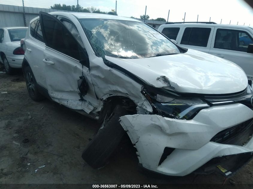 2018 TOYOTA RAV4 LE - JTMZFREV4JJ742640