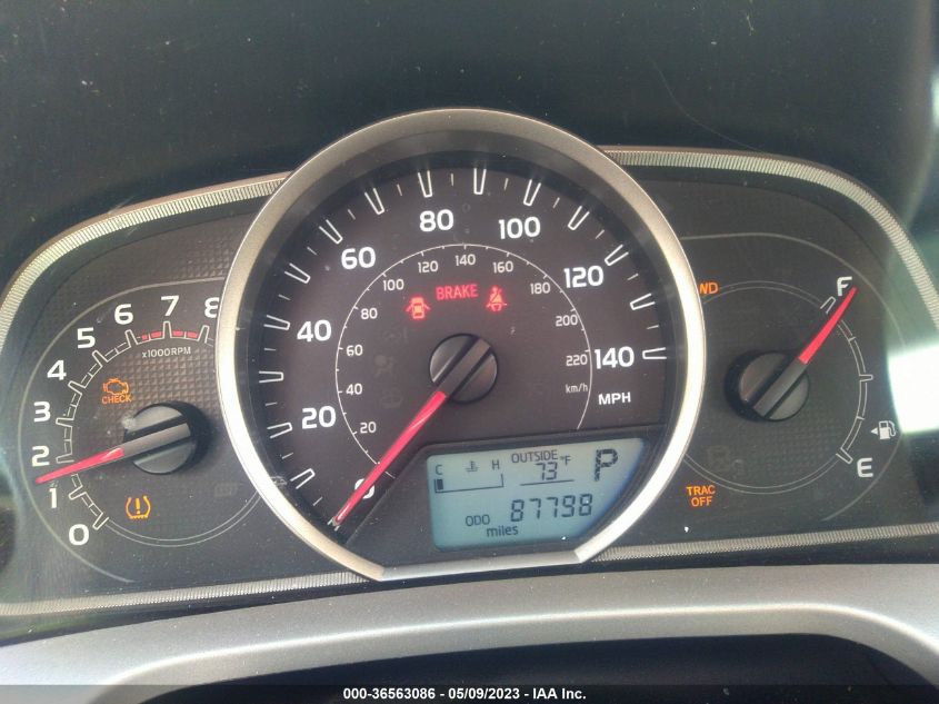 2014 TOYOTA RAV4 XLE - 2T3RFREV4EW205757